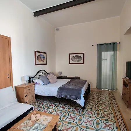 Apartamento Ellas Place